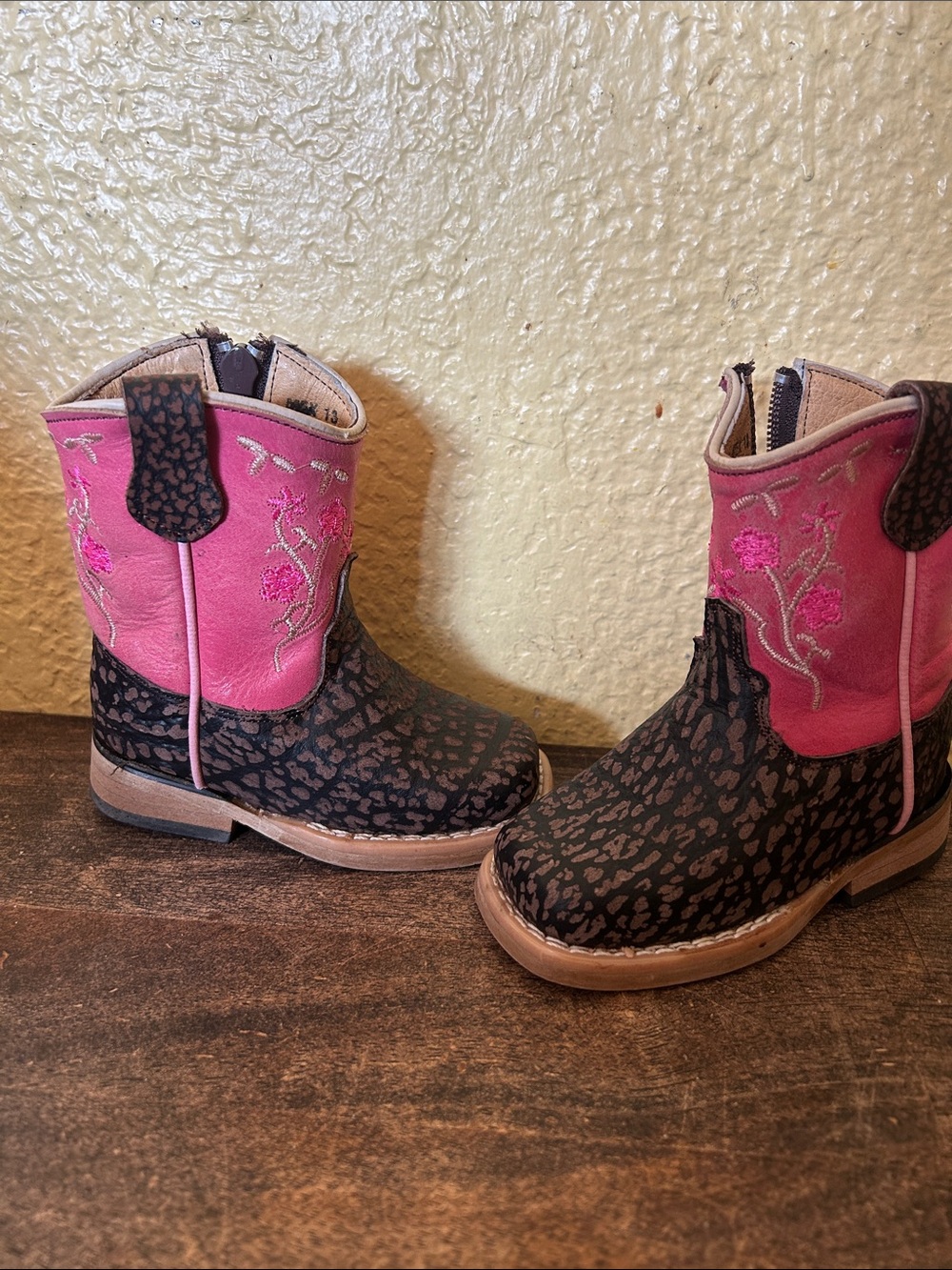 Girls Pink & Brown Floral Western Boots - Kids